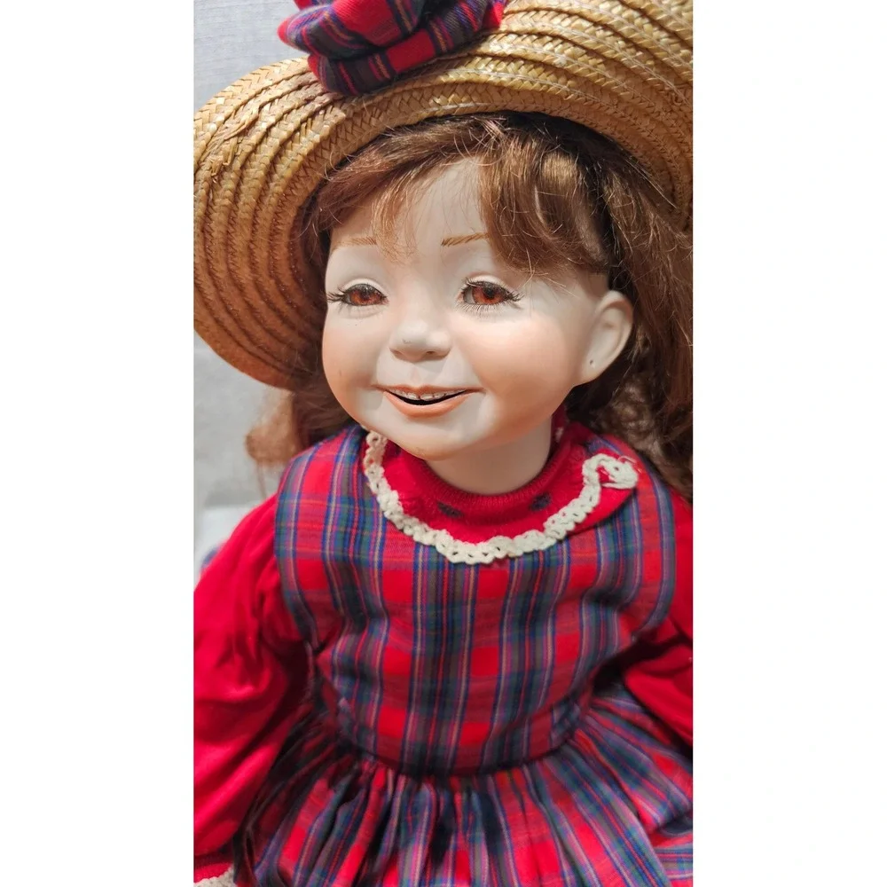 Dianna Effner Expressions Kayla II Porcelain Doll 28